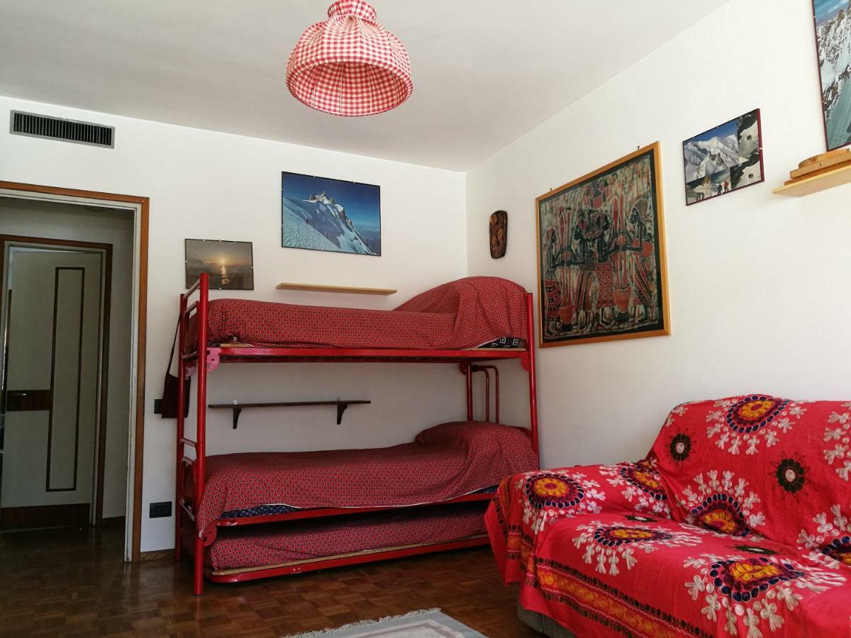 L'Atelier Du Temps - Appartamento Circe Courmayeur Exteriör bild